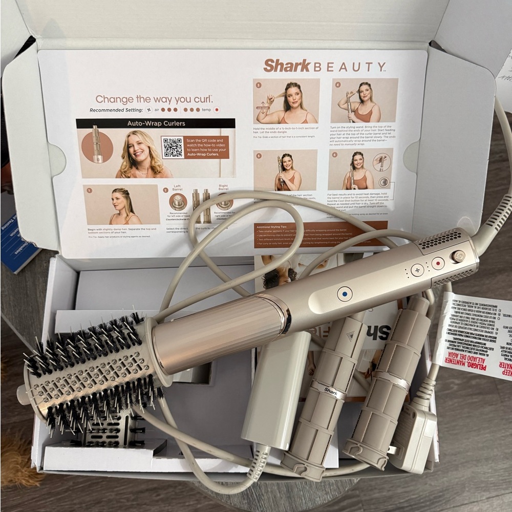 Shark Beauty Hair Styling Tool in Beige